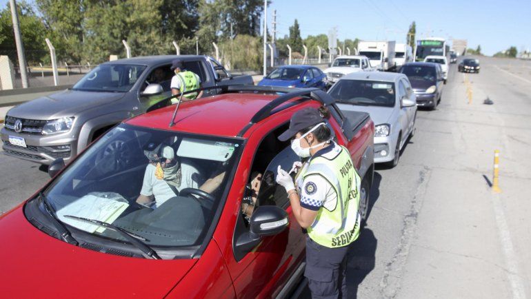 En los puentes, la mayoría circuló con autorización