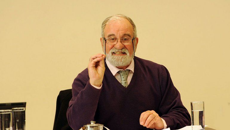 Apareció Cancela para ponerle fin a la maldita siesta