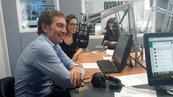 Diego Santilli y Laura Alonso en LU5. Diego Santilli y Laura Alonso en LU5.