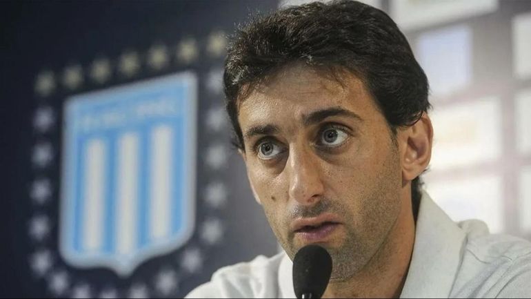 Milito busca sus primeros refuerzos como presidente de Racing Milito busca sus primeros refuerzos como presidente de Racing