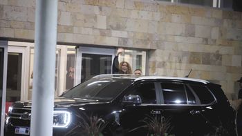 asi llego shakira a la argentina en el marco de sus shows: cuando cantara asi llego shakira a la argentina en el marco de sus shows: cuando cantara