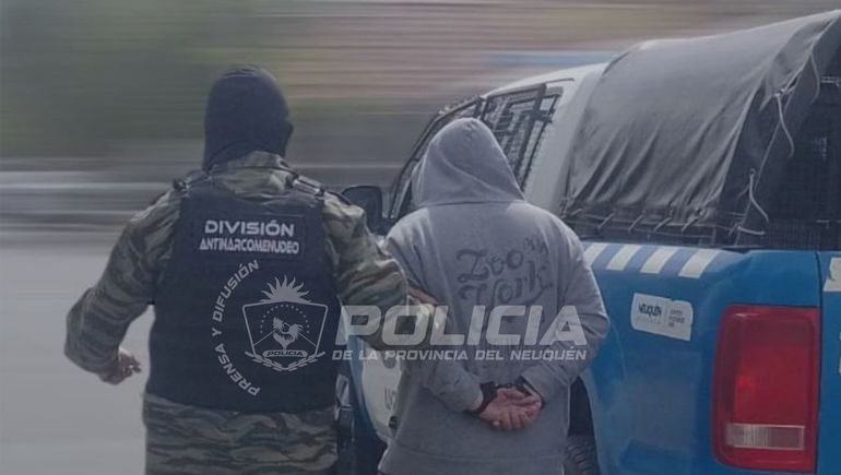 El kiosco narco del barrio Mariano Moreno era manejado por una pareja y sus hijos