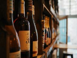 La caída del consumo de vino embotellado fue mucho menor al resto de las bebidas alcohólicas. Foto: Pexels