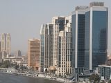 FOTO DE ARCHIVO: Vista general de hoteles, bancos y edificios de oficinas junto al río Nilo mientras Egipto se prepara para acoger la cumbre COP27 en El Cairo, Egipto. 12 de septiembre, 2022. REUTERS/