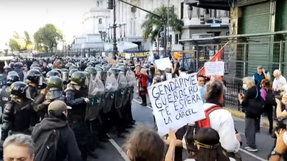 Nuevos cruces entre Policía, Gendarmería y los jubilados