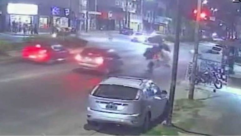 El policía que pertenecía al servicio penitenciario fue brutalmente asesinado por cuatro motochorros.