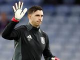 Cuál es el famoso jugador que mandó al psiquiatra al Dibu Martínez