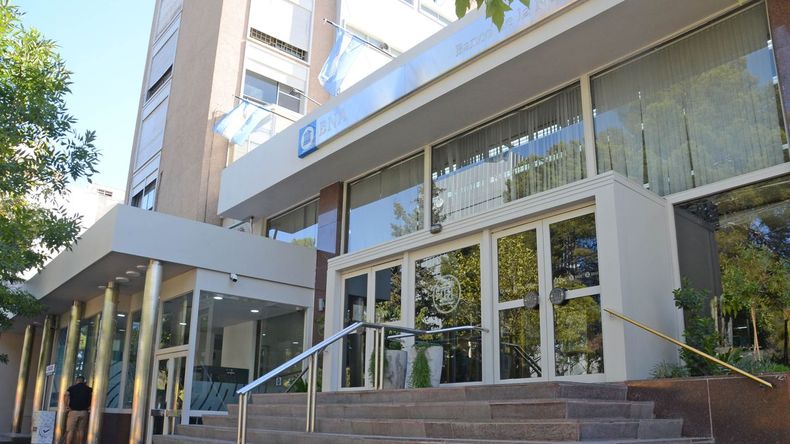 Lunes con paro en el Banco Central: cómo funcionan y qué servicio estará afectado en Neuquén