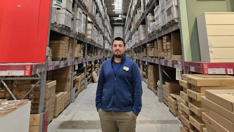 Es nieto de un pionero de la ingeniería en Neuquén y hoy crece en Italia como ingeniero industrial