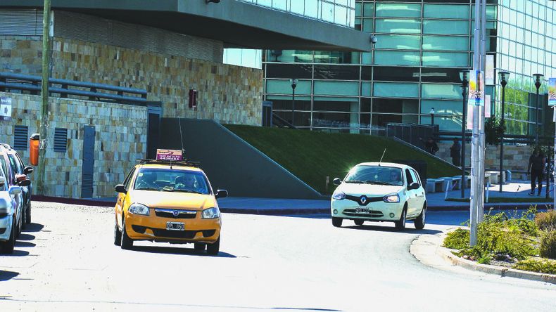 En la audiencia realizada este martes, la fiscalía alertó al juez sobre el riesgo de fuga del violador. | LM Neuquen En la audiencia realizada este martes, la fiscalía alertó al juez sobre el riesgo de fuga del violador.