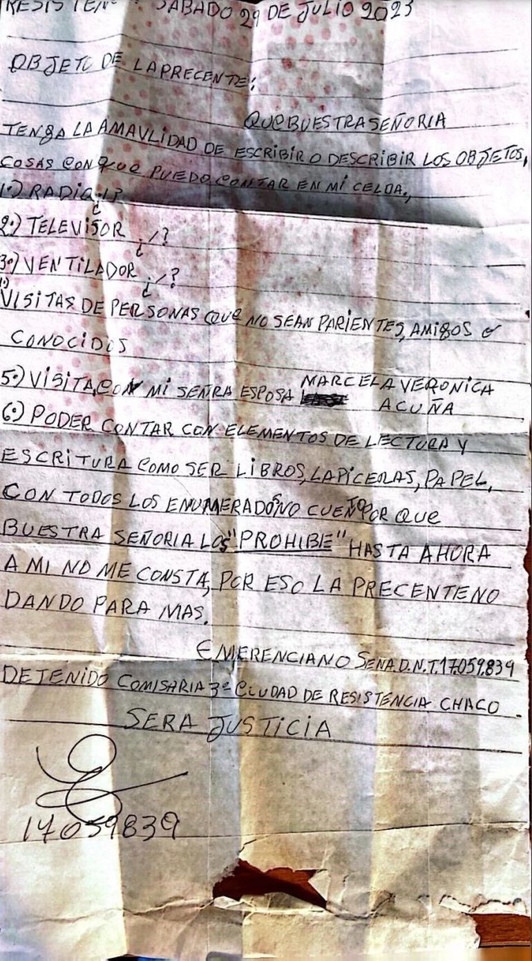 Los pedidos de Emerenciano Sena al juez. Los pedidos de Emerenciano Sena al juez.