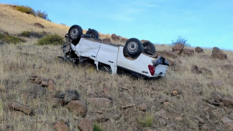 Siguen los palos en las rutas neuquinas: tremendo vuelco en el norte neuquino