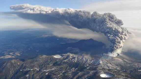 Japoneses van a radiografiar volcanes para predecir su actividad