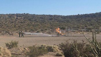 YPF aseguró que el incendio del pozo fue controlado