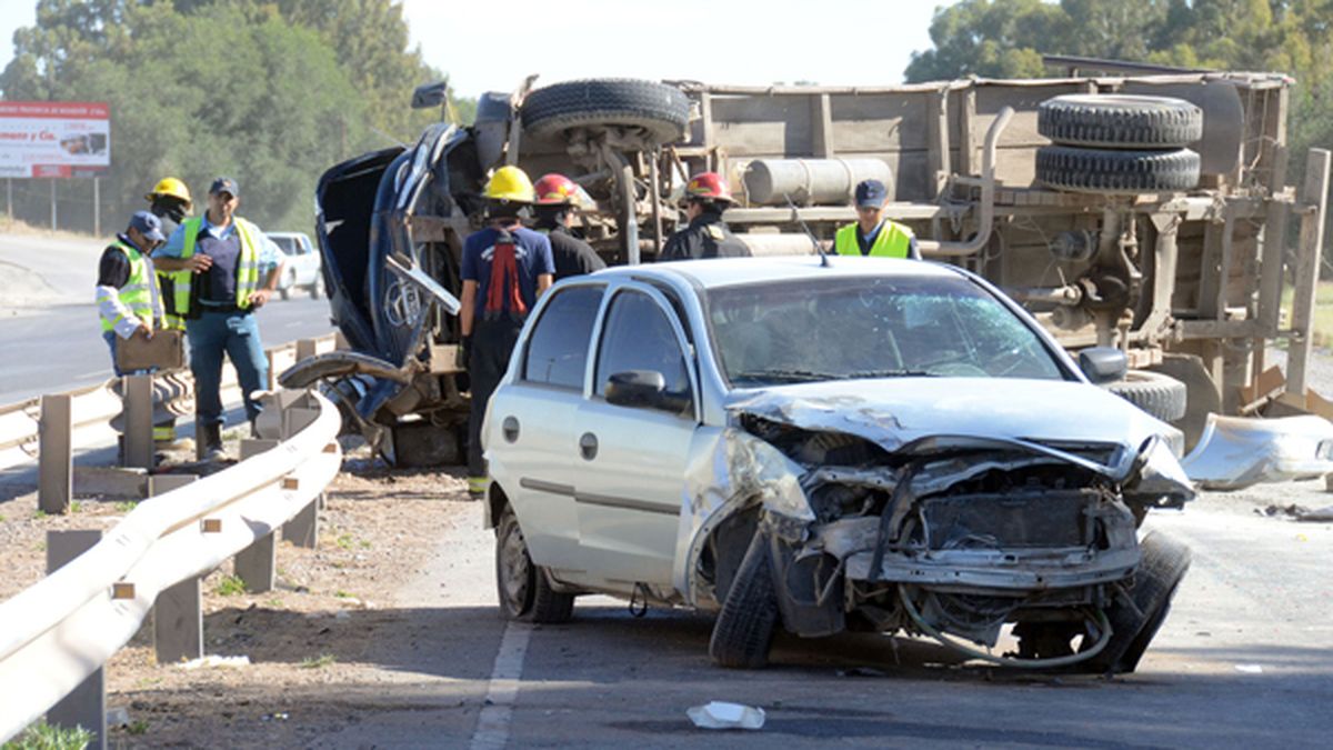 Vuelco y heridos graves en la Ruta 7
