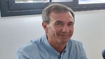 Juan Martín Rosauer analizó el acuerdo 50/50 que une a dos empresas históricas del Valle y anticipa los cambios que llegarán al vivero desde 2026. | LM Neuquen Juan Martín Rosauer analizó el acuerdo 50/50 que une a dos empresas históricas del Valle y anticipa los cambios que llegarán al vivero desde 2026.