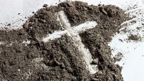 Este Miércoles de Ceniza es un tiempo ideal para hacer obras de caridad, ayuno y abstinencia. | LM Neuquen Este Miércoles de Ceniza es un tiempo ideal para hacer obras de caridad, ayuno y abstinencia.