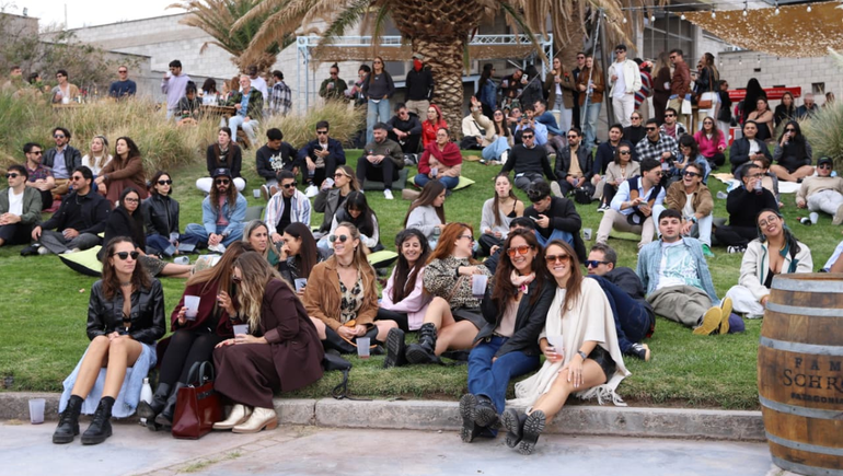 Un éxito fue la Vendimia Neuquina en Bodega Familia Schroeder.