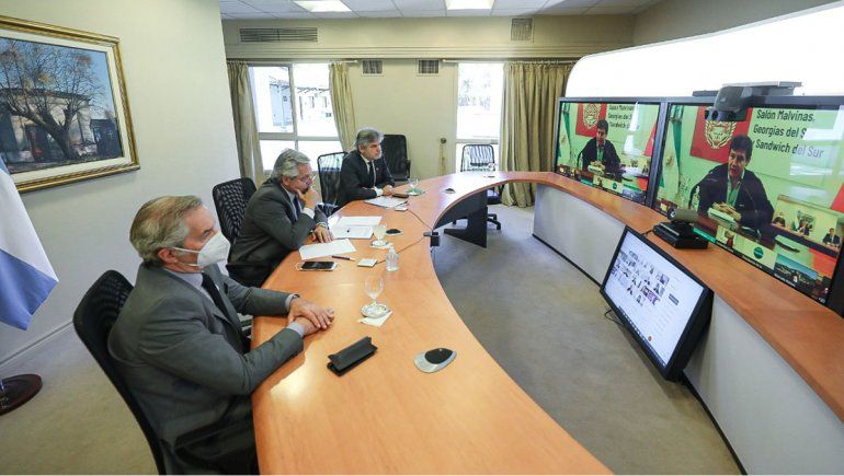 El Consejo Nacional de Asuntos Relativos a las Islas Malvinas, Georgias del Sur, Sándwich del Sur y los Espacios Marítimos e Insulares Correspondientes.