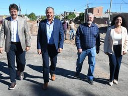 La obra será inaugurada dentro de 30 días. La obra será inaugurada dentro de 30 días.