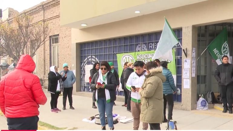 Por el paro de Registros Civiles no hubo casamientos