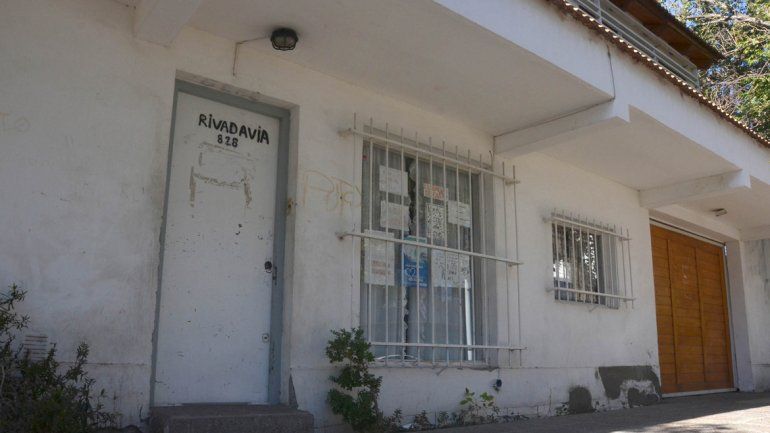 El hogar funciona en Rivadavia 282 de Neuquén capital.