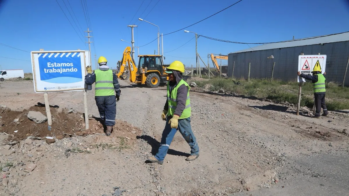 Iniciaron la pavimentación de una avenida fundamental en el nuevo ingreso a la ciudad de Neuquén