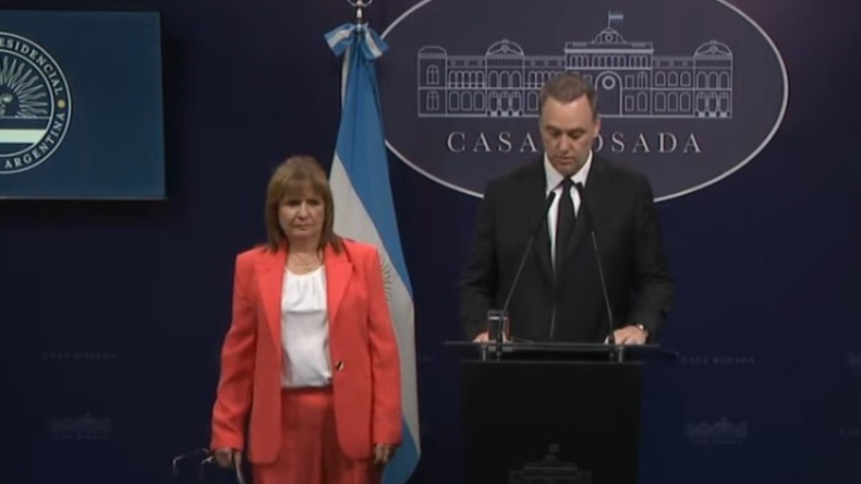 Nación instalará un centro de operaciones para auxiliar a municipios y familias bonaerenses inundados | LM Neuquen Nación instalará un centro de operaciones para auxiliar a municipios y familias bonaerenses inundados