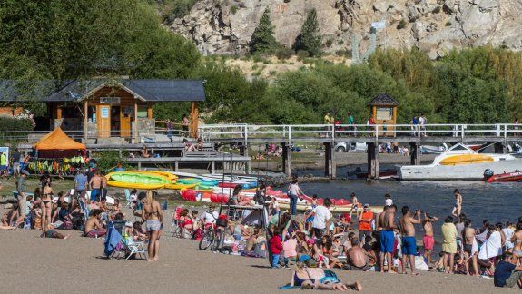 Los turistas dejaron $ 405 millones en la primera quincena