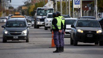 SFP_ Controles policiales restricciones (2).JPG