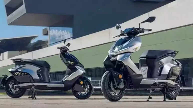 El ZEEHO AE6+ y el ZEEHO AE8 S+, de CFMOTO. El ZEEHO AE6+ y el ZEEHO AE8 S+, de CFMOTO.