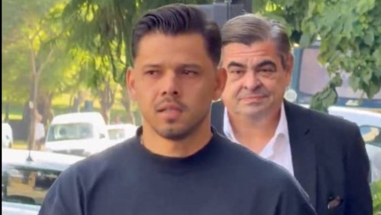 Refuerzo confirmado: Ángel Romero llegó a la clínica para a revisión médica y ya habla como jugador de Boca