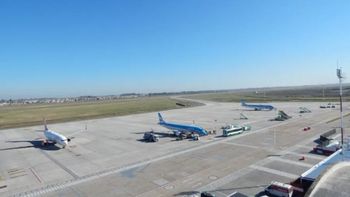 Los pasajeros no tardaron en reportar los problemas con la aeronave. Los pasajeros no tardaron en reportar los problemas con la aeronave.