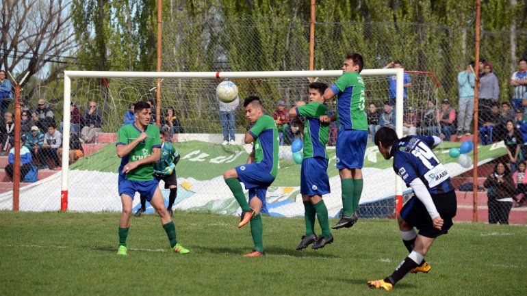 El Guante frotó la lámpara y la clavó lejos de la estirada de Johansen para encaminar la goleada.&nbsp;