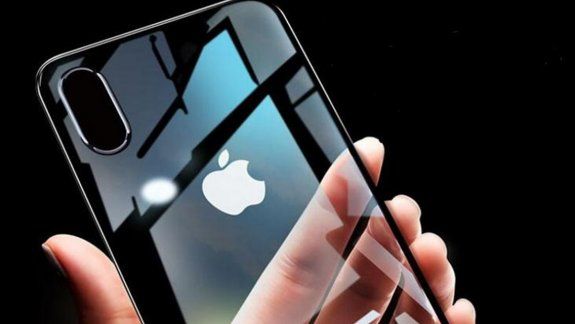 Apple presentó la patente de un iPhone transparente futurista