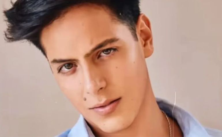 Máximo, el hijo de Carlos Menem y Cecilia Bolocco, tienen una nueva novia. Máximo, el hijo de Carlos Menem y Cecilia Bolocco, tienen una nueva novia.