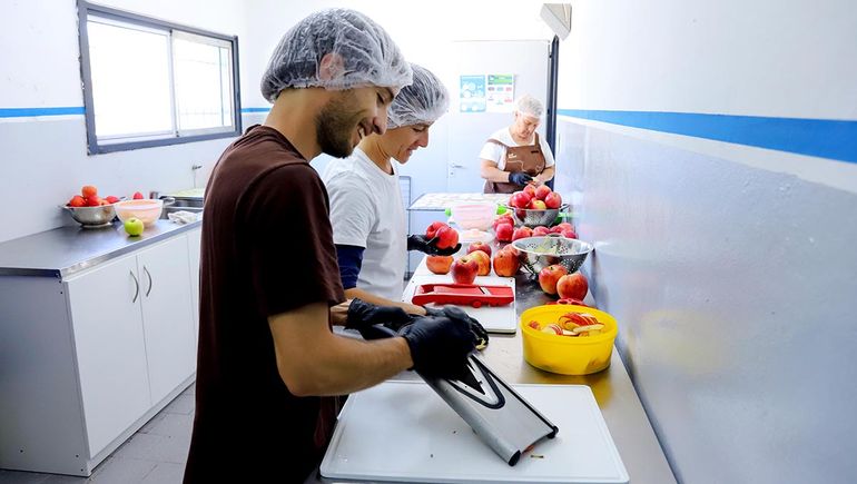 La manzana, el producto más valioso del Alto Valle. La manzana, el producto más valioso del Alto Valle.