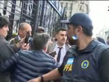 Grave ataque al periodista Manu Jove en la protesta de jubilados frente al Congreso