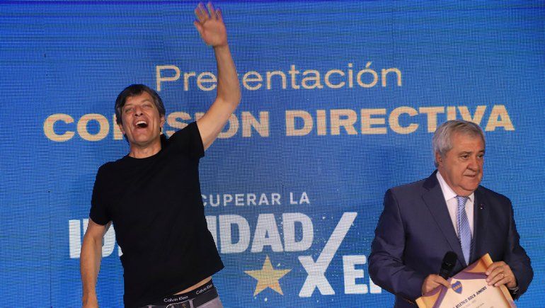 Asumió Ameal: del furcio con Riquelme, al futuro DT y una grave denuncia