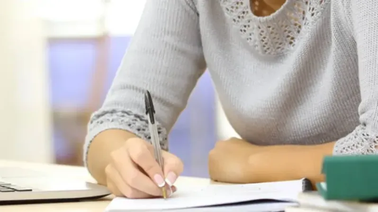 El 95% de estatales aprobaron el examen de idoneidad. El 95% de estatales aprobaron el examen de idoneidad.