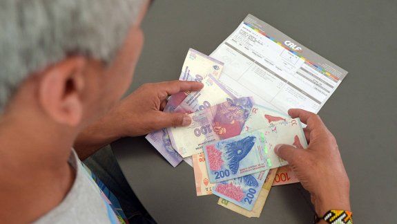 Intimaron a CALF que aplique una suba del 50% en la tarifa