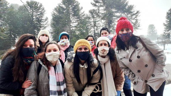 Mujeres de Villa Pehuenia dejan su huella