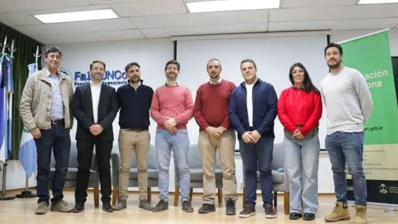 Neuquén: Lanzan la Misión Domuyo para acercar la tecnología espacial a estudiantes | LM Neuquen Neuquén: Lanzan la Misión Domuyo para acercar la tecnología espacial a estudiantes