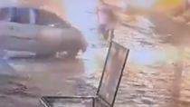 Le pasó por encima a un nene con el auto y siguió de largo: así se lo explicó después a la Policía. Le pasó por encima a un nene con el auto y siguió de largo: así se lo explicó después a la Policía.