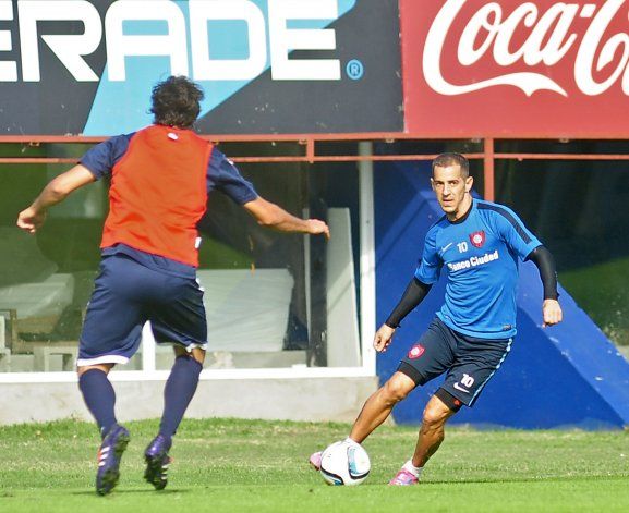 El ídolo de San Lorenzo se recuperó de una dolencia en la rodilla.
