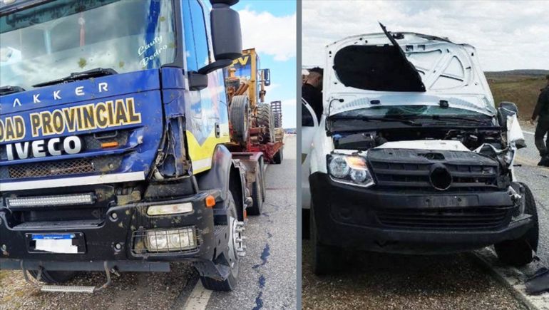Así quedaron un camión Iveko y una VolksWagen Amarok tras embestir a un guanaco en la ruta 3, en Tierra del Fuego. Así quedaron un camión Iveko y una VolksWagen Amarok tras embestir a un guanaco en la ruta 3, en Tierra del Fuego.