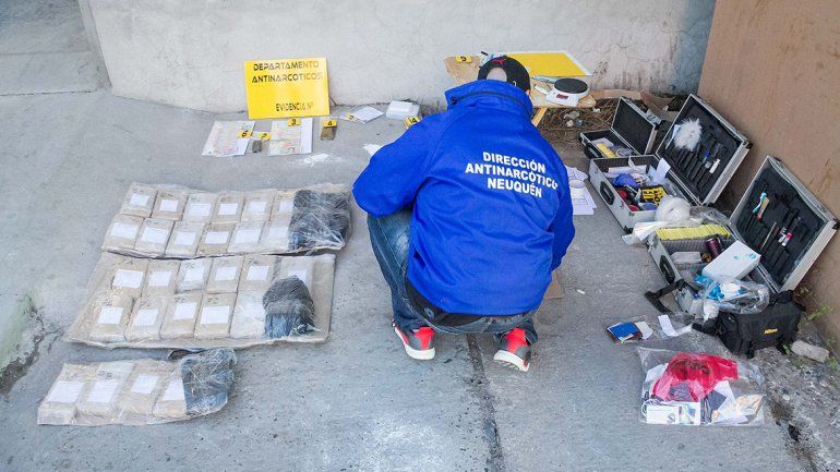 Tras varios allanamientos, secuestraron 25 kilos de droga