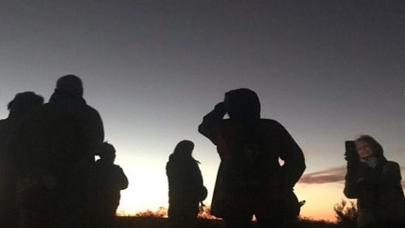 Un paseo por las estrellas con los paisajes del Alto Valle