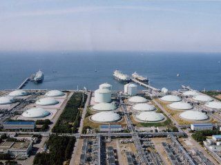 el petroleo alcanza su precio maximo en dos anos