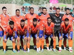 Deportivo Roca, uno de los representantes zonales en el Regional Amateur. Deportivo Roca, uno de los representantes zonales en el Regional Amateur.